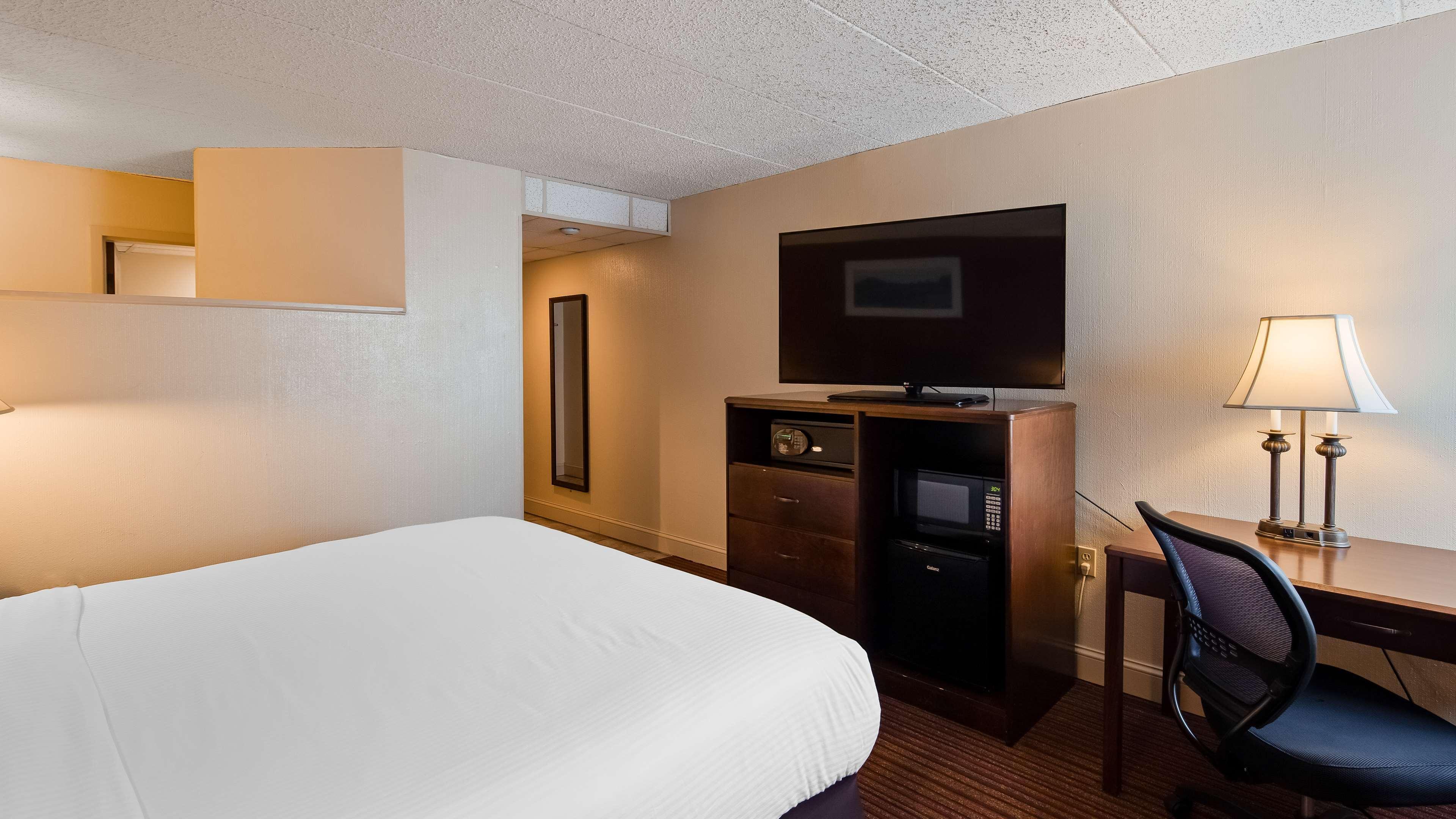 Best Western Merry Manor Inn South Portland Exterior photo